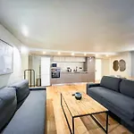 Urban Flat 89 - Charming Central Flat